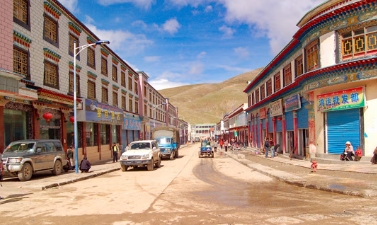 Saga city of Tibet